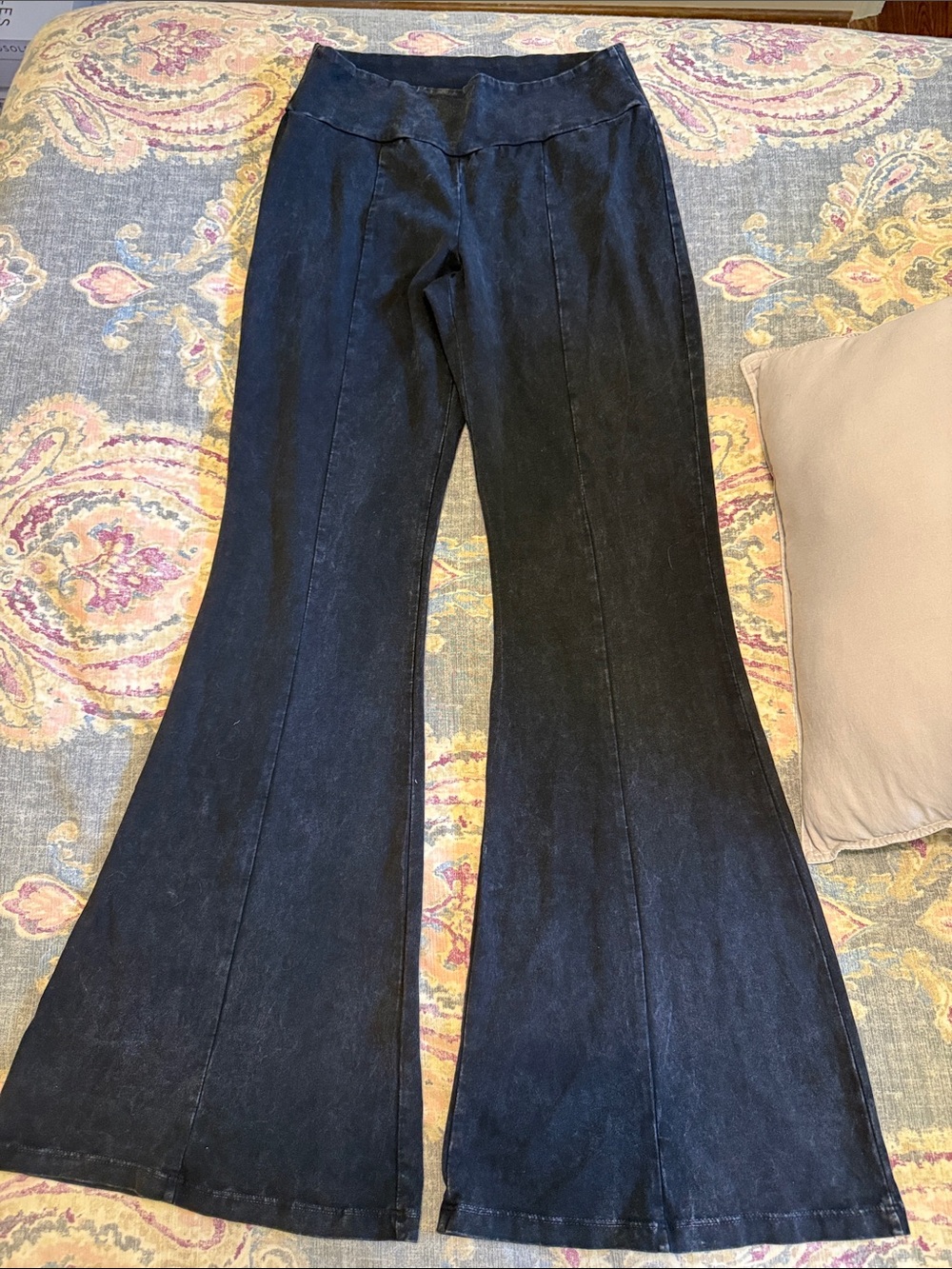 High-Rise Dark Blue Flare Jeans — Women's Wide Leg Denim